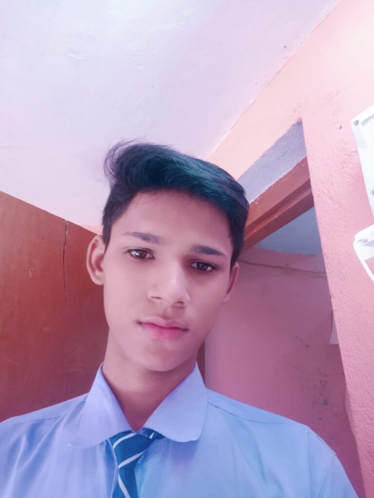 जौनपुर।हाई स्कूल का छात्र संदिग्ध परिस्थितियों में हुआ लापता परिवार वालों का रो-रोकर है बुरा हाल,बरसठी थाना क्षेत्र का मामला