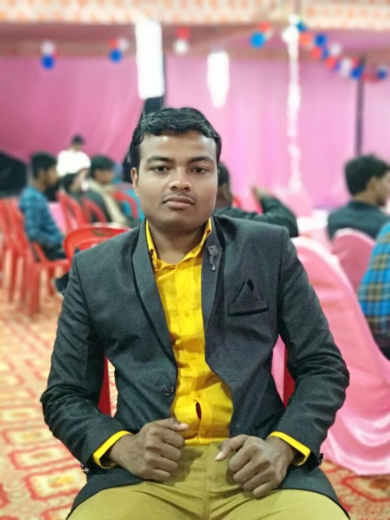 जौनपुर।अंकित यादव का हुआ दरोगा भर्ती परीक्षा में चयन