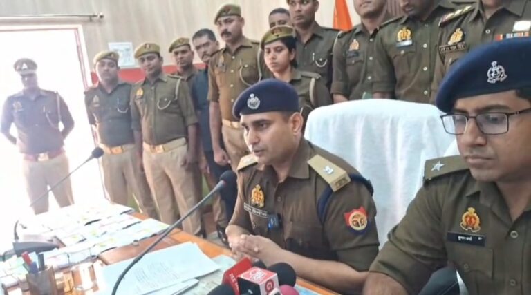 जौनपुर साइबर पुलिस को बड़ी सफलता, साइबर फ्रॉड पीड़ितों को वापस कराए 26 लाख 62 हजार रुपये, 106 मोबाइल भी बरामद