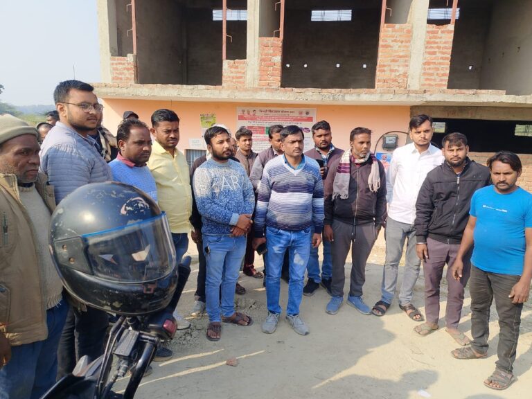 Jaunpur ;रामपुर विद्युत उपखंड में विवाद: एसडीओ से मारपीट के आरोप, शिवसेना नेता समेत छह पर मुकदमा